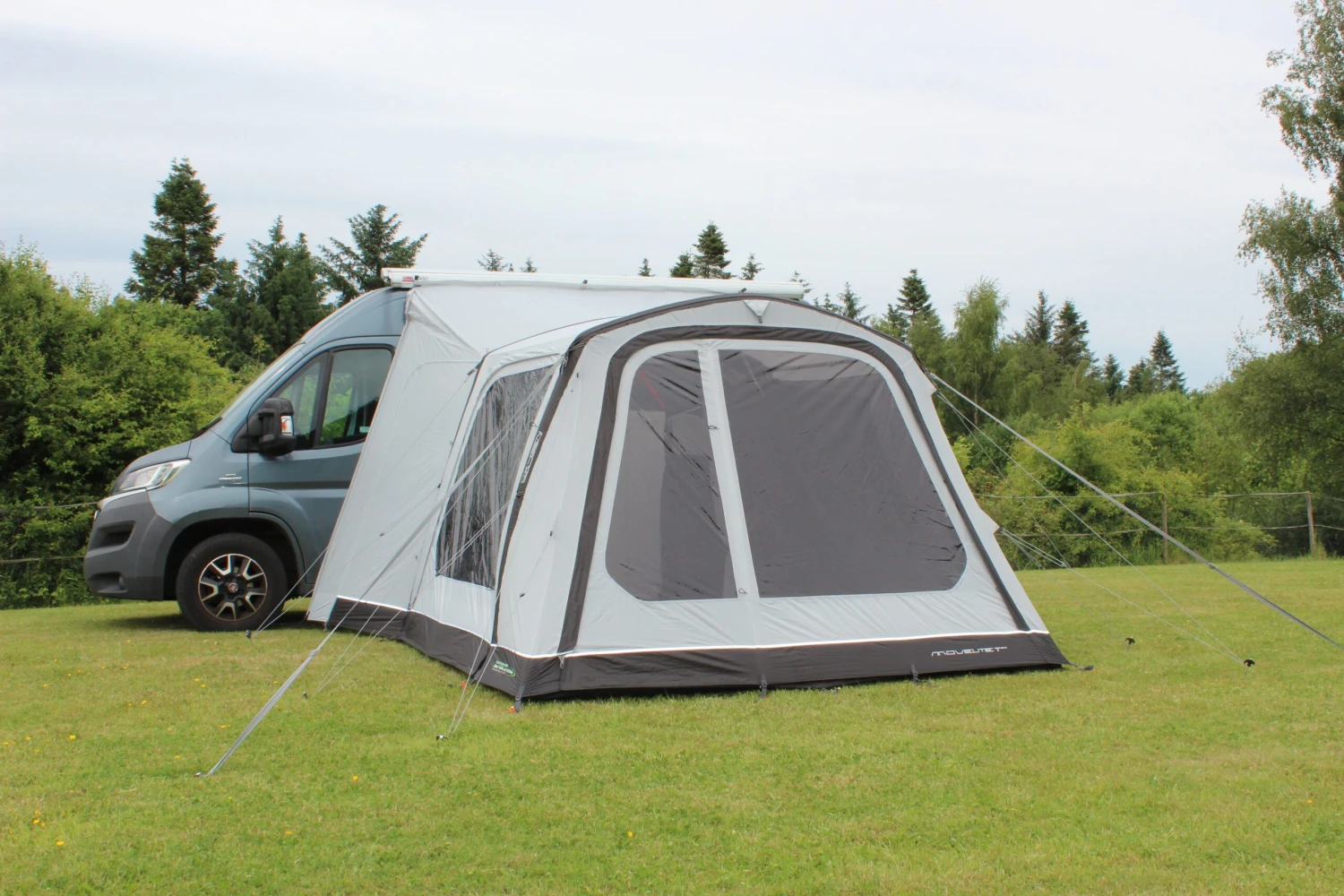 Outdoor Revolution Movelite T2R Lowline Drive Away Awning Outdoor Revolution Movelite T2R Lowline Drive Away Awning -Deals Camping Store MoveliteT2R2 scaled
